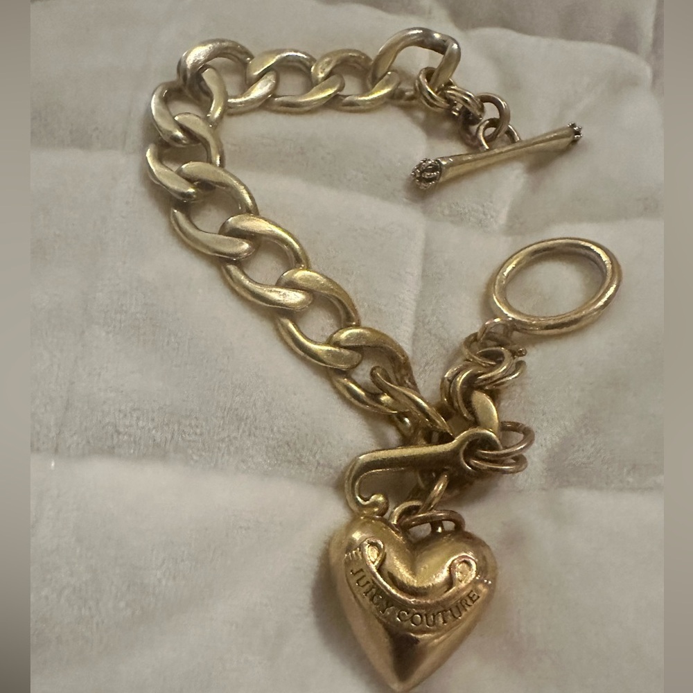 Juicy Couture Charm bracelet
